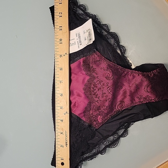 Adorable two tone bra (34 C) & panty set (small) - Picture 5 of 5